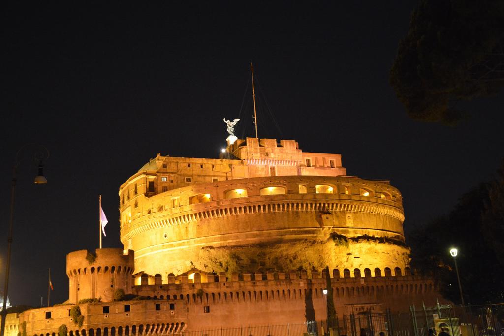 Andreina A San Pietro Apartment Rome Room photo